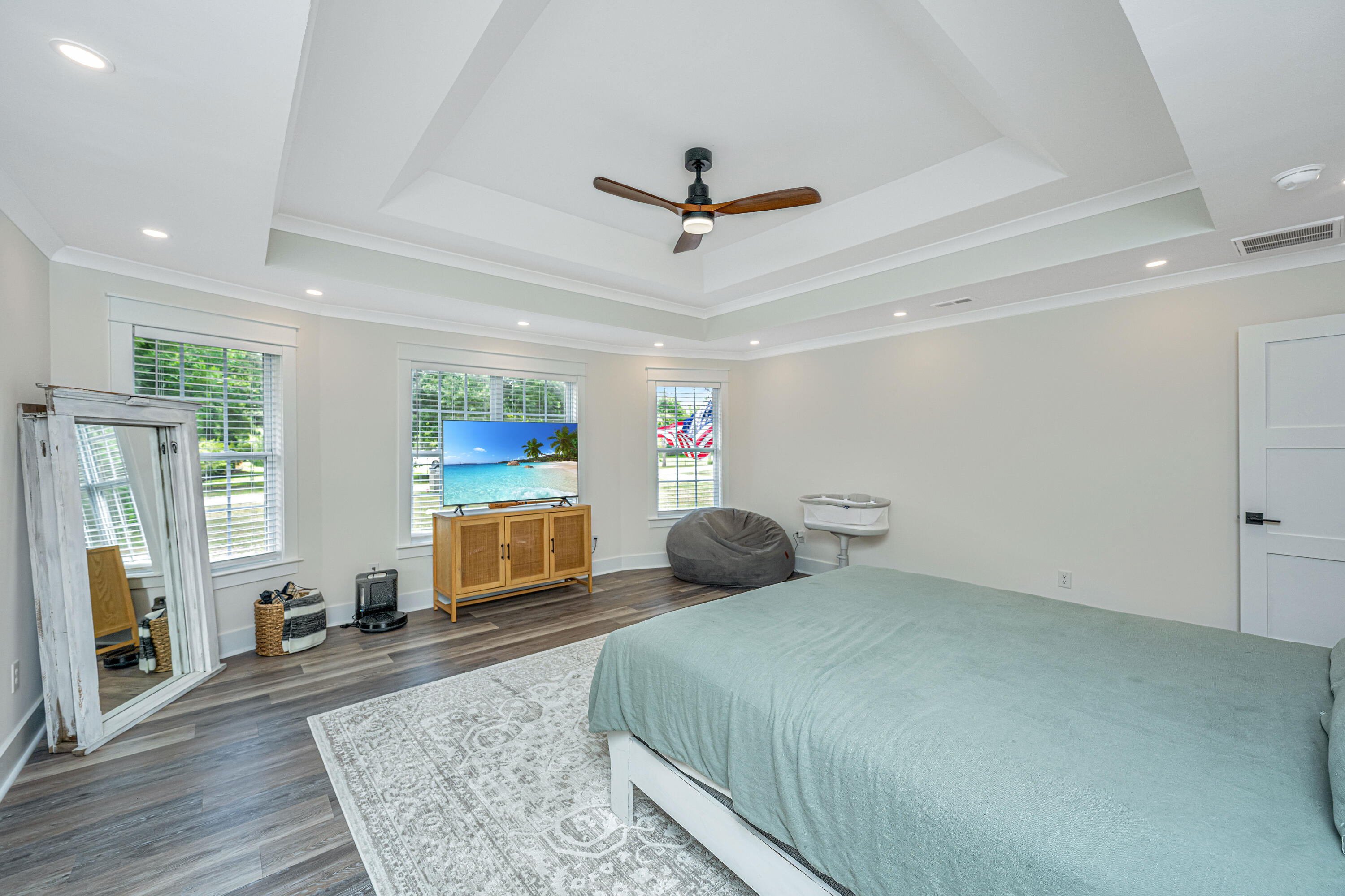 3820 Garden Hill Road Mount Pleasant, SC 29429 - Photo 23 of 53 Master bedroom
