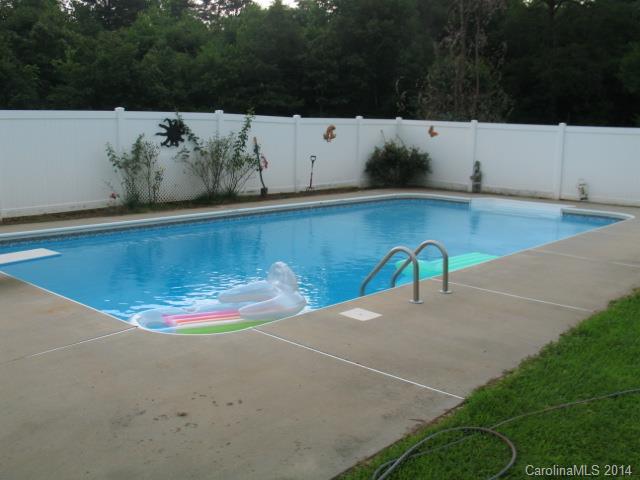 700 Alexis High Shoals Road Dallas, NC 28034 - Photo 5 of 24 Gallery Image 5