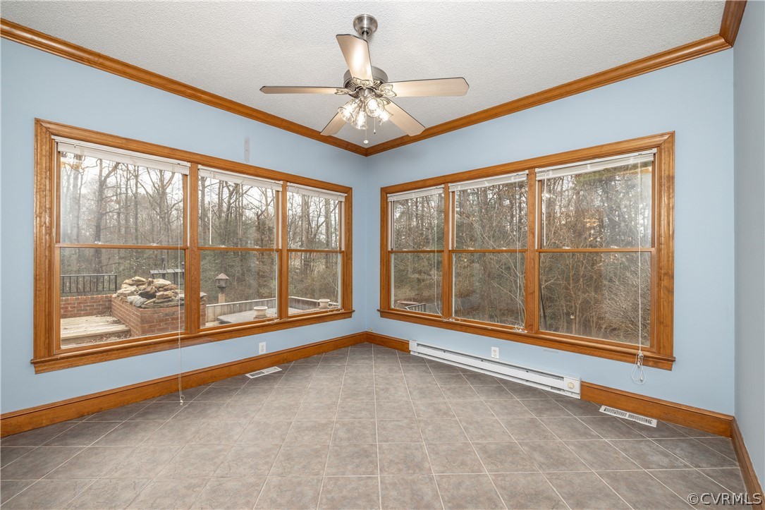 12602 Old Ridge Road Doswell, VA 23047 - Photo 16 of 37 Breakfast morning room off kitchen with ceramic floor