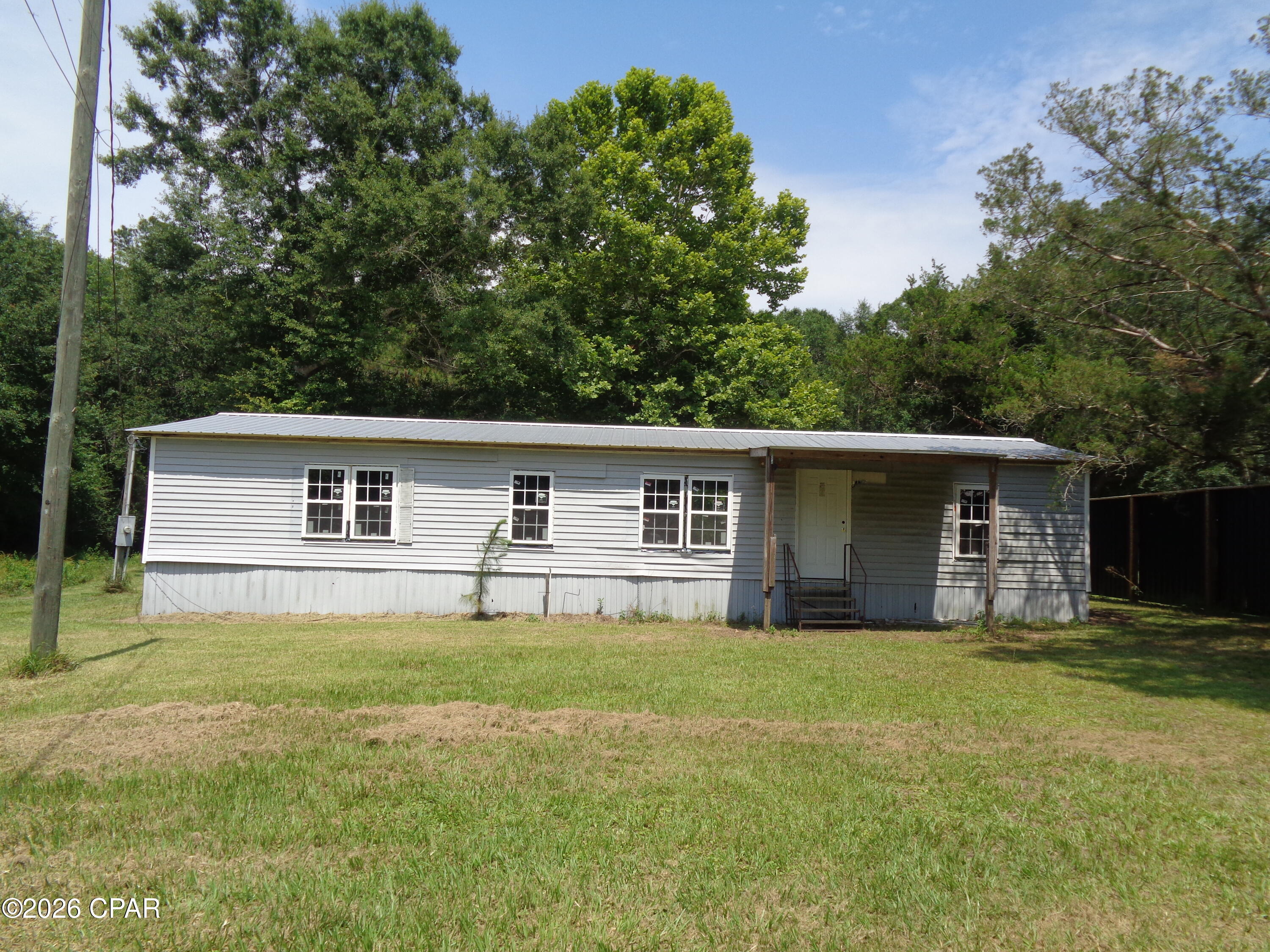 897 South 8th Street Chipley, FL 32428 - Photo 1 of 17