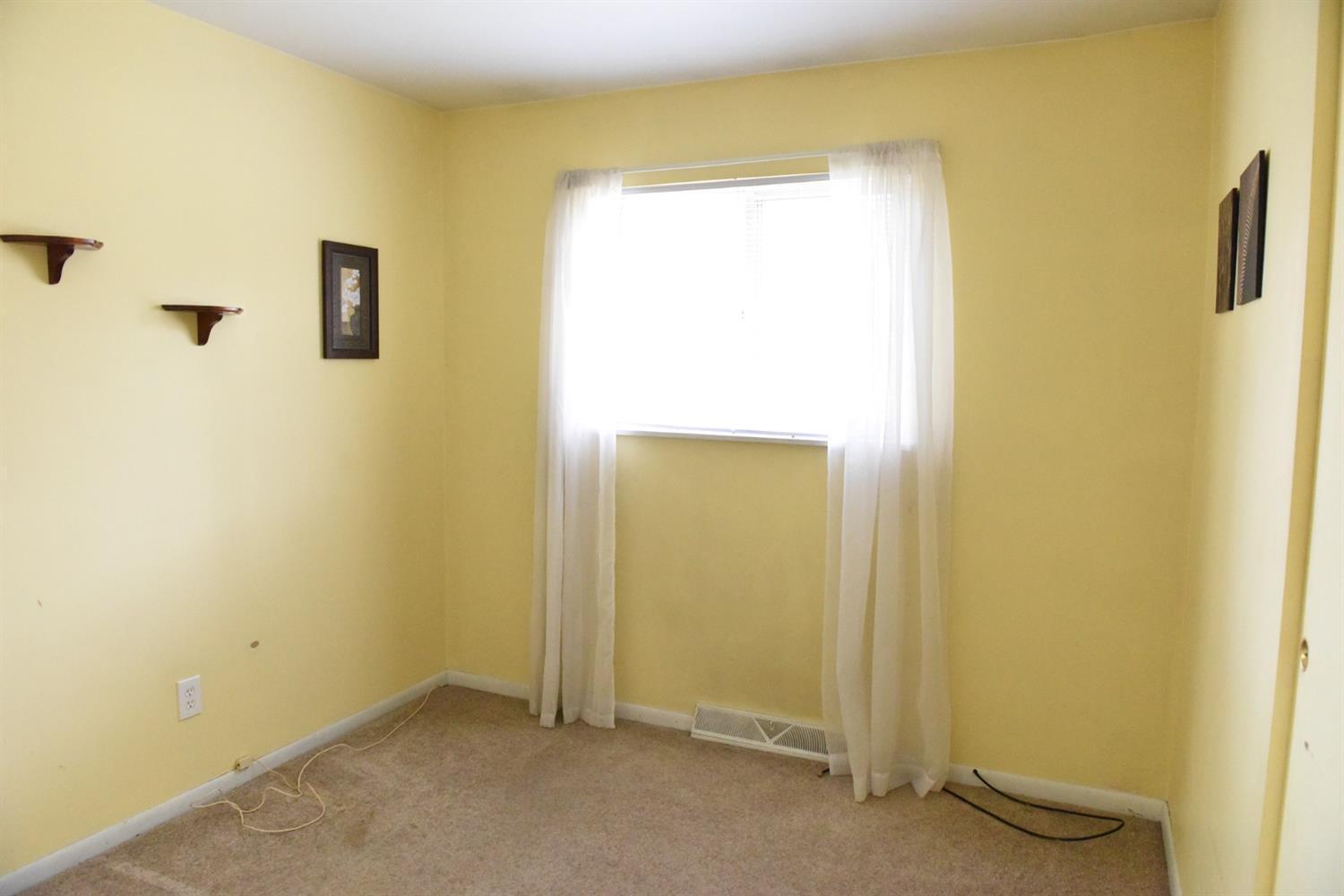 5413 Delhi Road Cincinnati, OH 45238 - Photo 15 of 23 Gallery Image 15