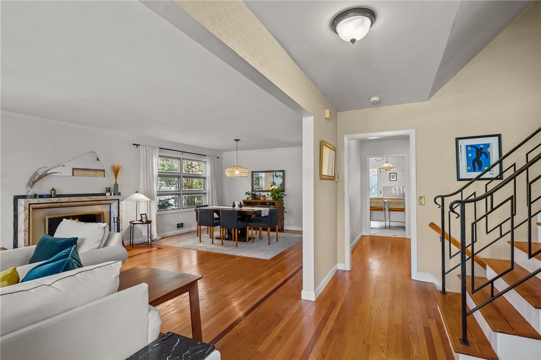 150 Ridge Street Pawtucket, RI 02860 - Photo 6 of 45