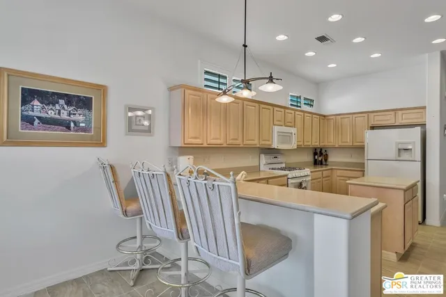 $4,500 | 78139 Elenbrook Court, Palm Desert, CA 92211