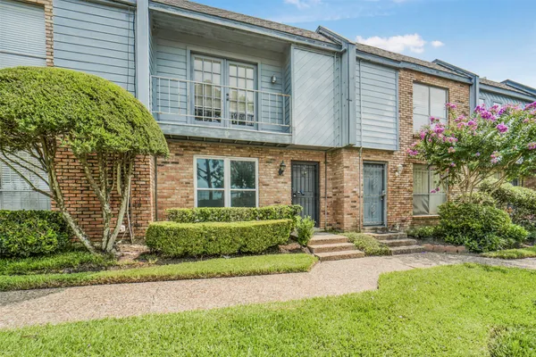 $140,000 | 6202 Skyline Drive, Unit 10, Houston, TX 77057