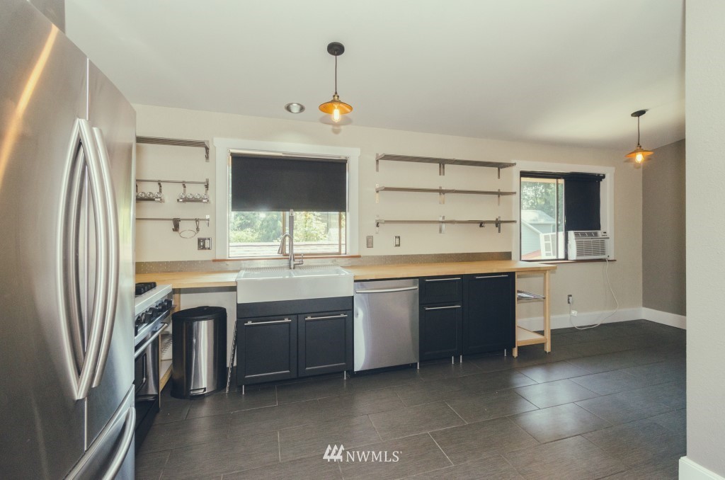 365 Southeast Valley View Way Chehalis, WA 98532 - Photo 12 of 22 Gallery Image 12