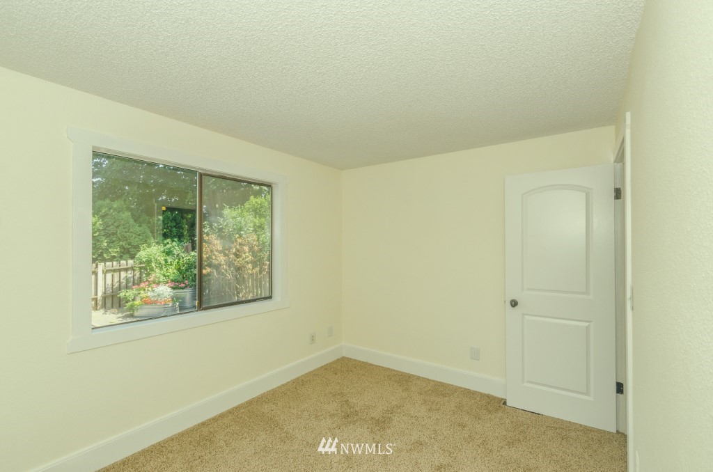 365 Southeast Valley View Way Chehalis, WA 98532 - Photo 17 of 22 Gallery Image 17