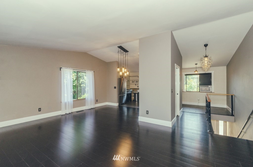 365 Southeast Valley View Way Chehalis, WA 98532 - Photo 9 of 22 Gallery Image 9