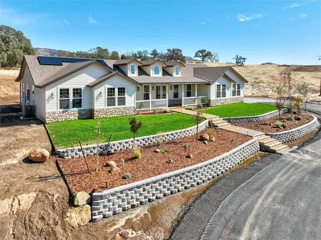 $875,000 | 2590 Highway 140, Catheys Valley, CA 95306