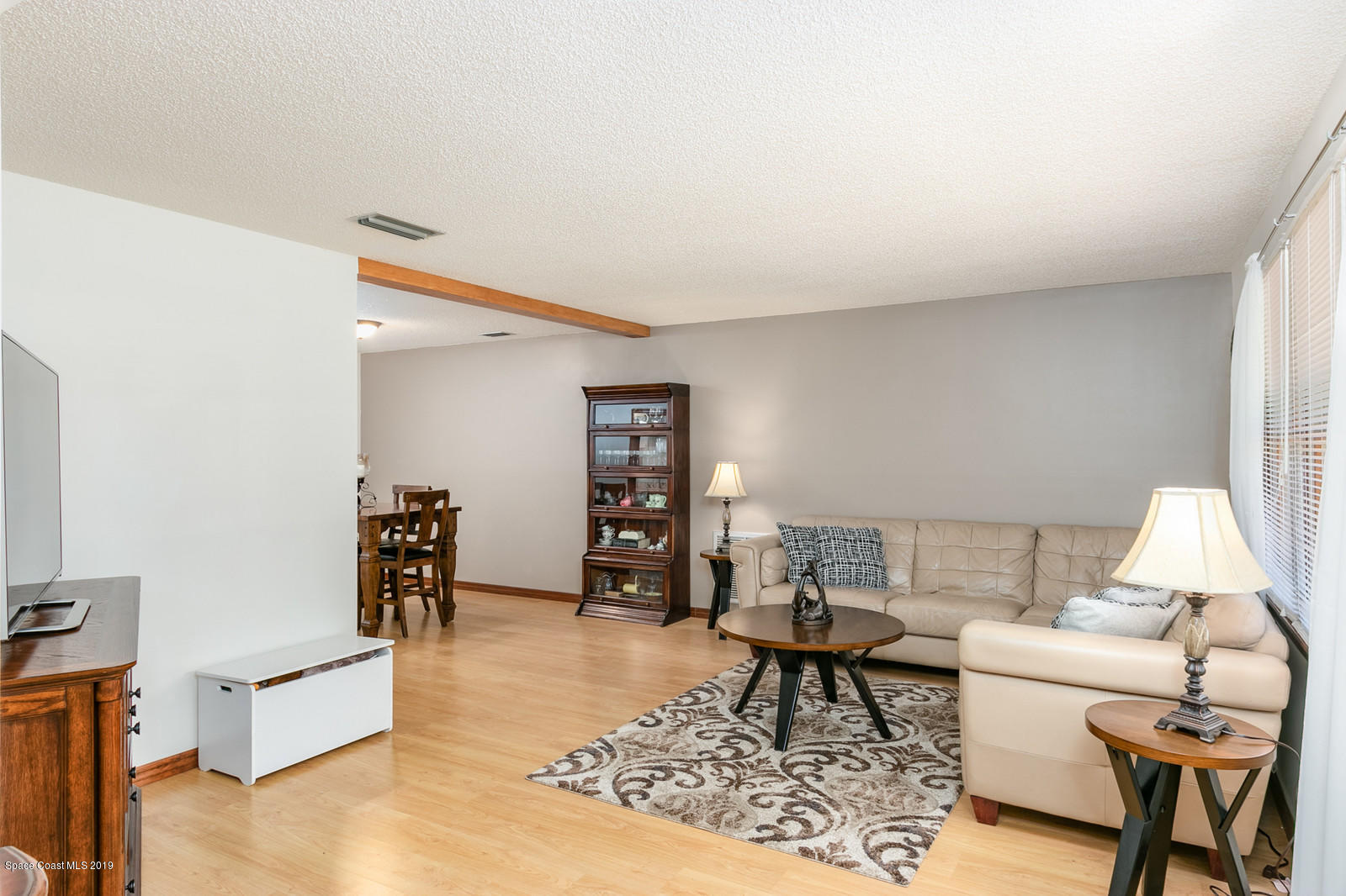1511 Masters Road Northwest Palm Bay, FL 32907 - Photo 4 of 27 Living Room