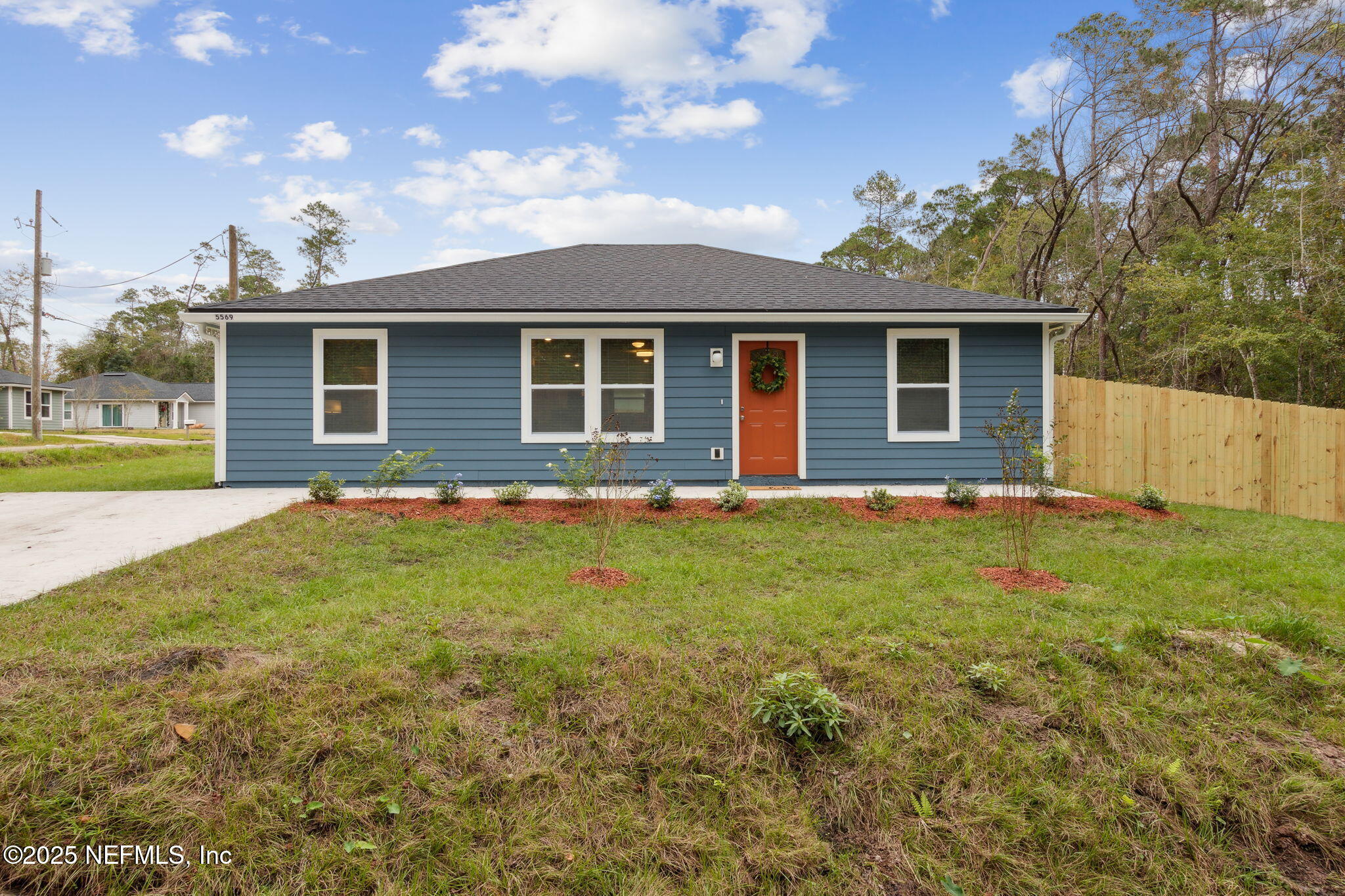 5569 Ken Road Jacksonville, FL 32244 - Photo 1 of 34 Front of Home