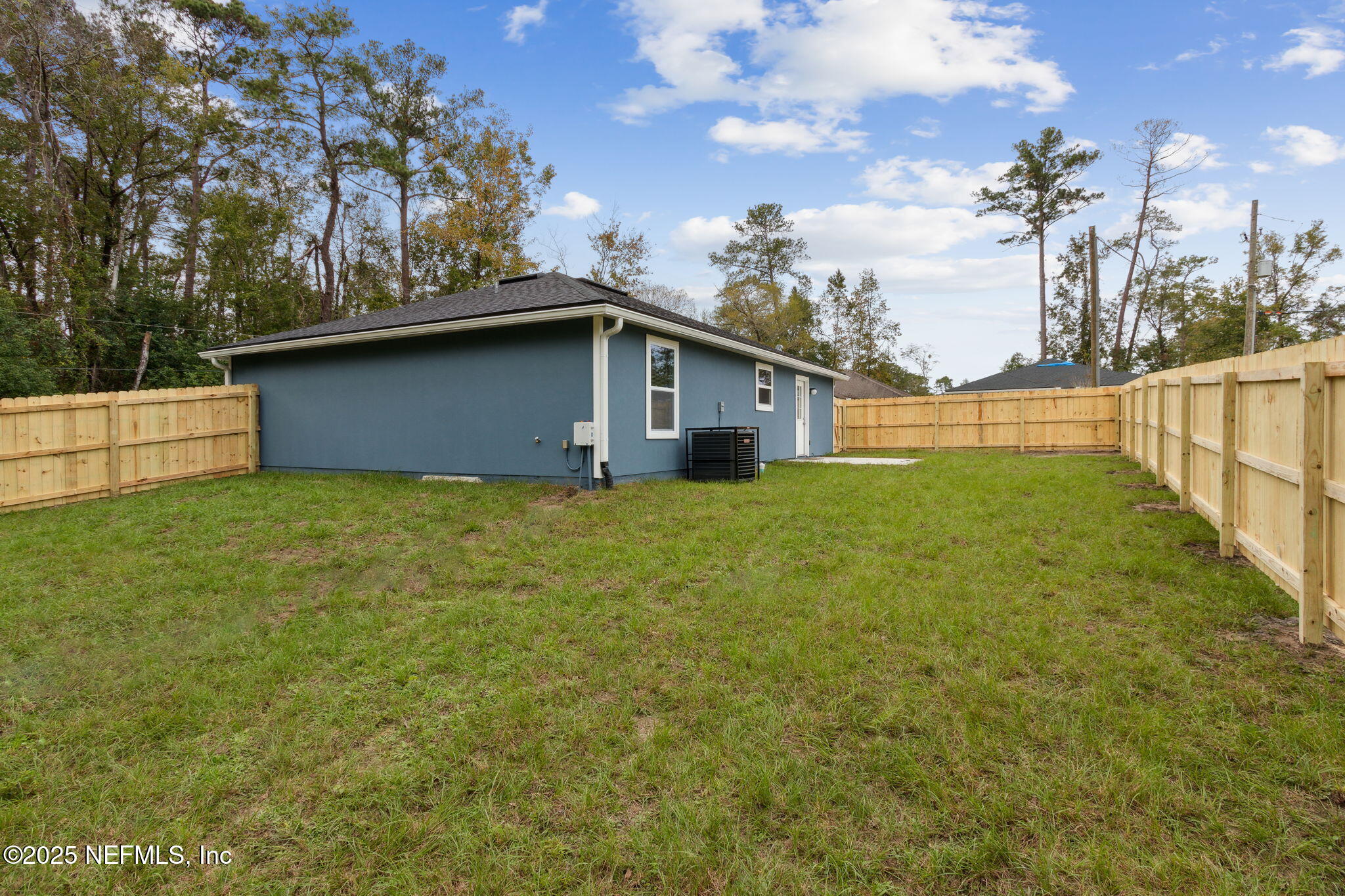 5569 Ken Road Jacksonville, FL 32244 - Photo 26 of 34 Backyard
