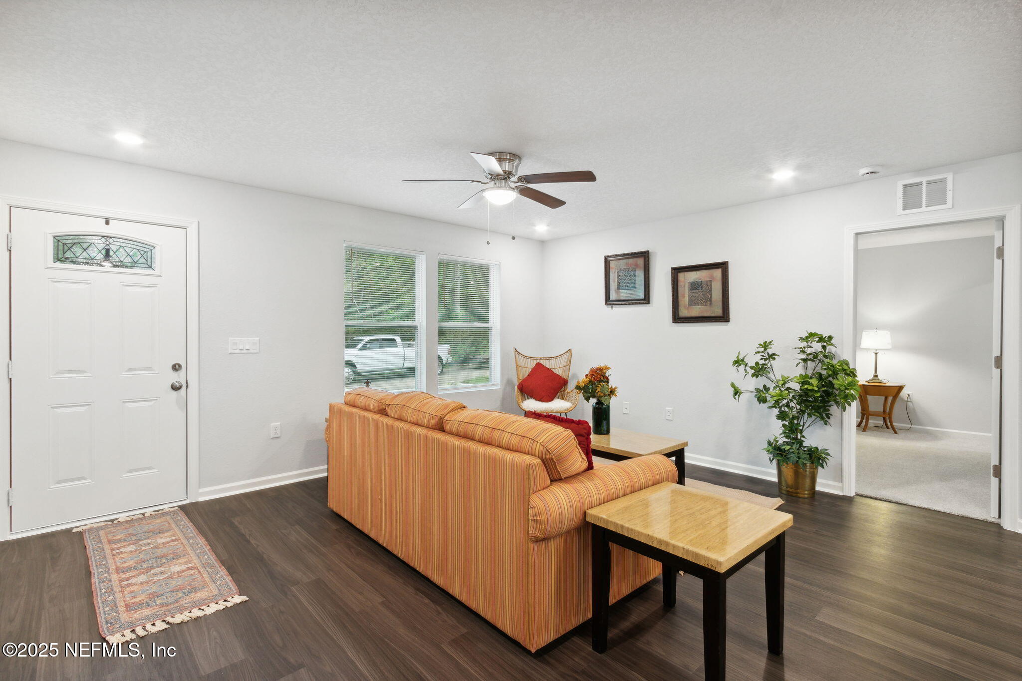 5569 Ken Road Jacksonville, FL 32244 - Photo 6 of 34 Living Area