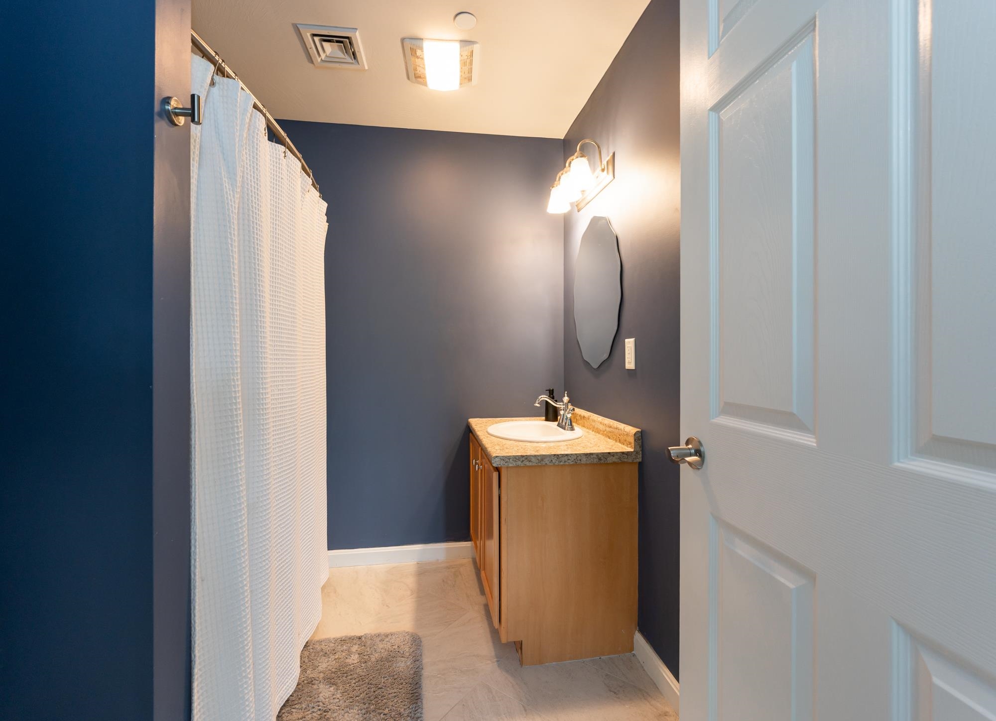 55 A Windham Road Hudson, NH 03051 - Photo 33 of 41