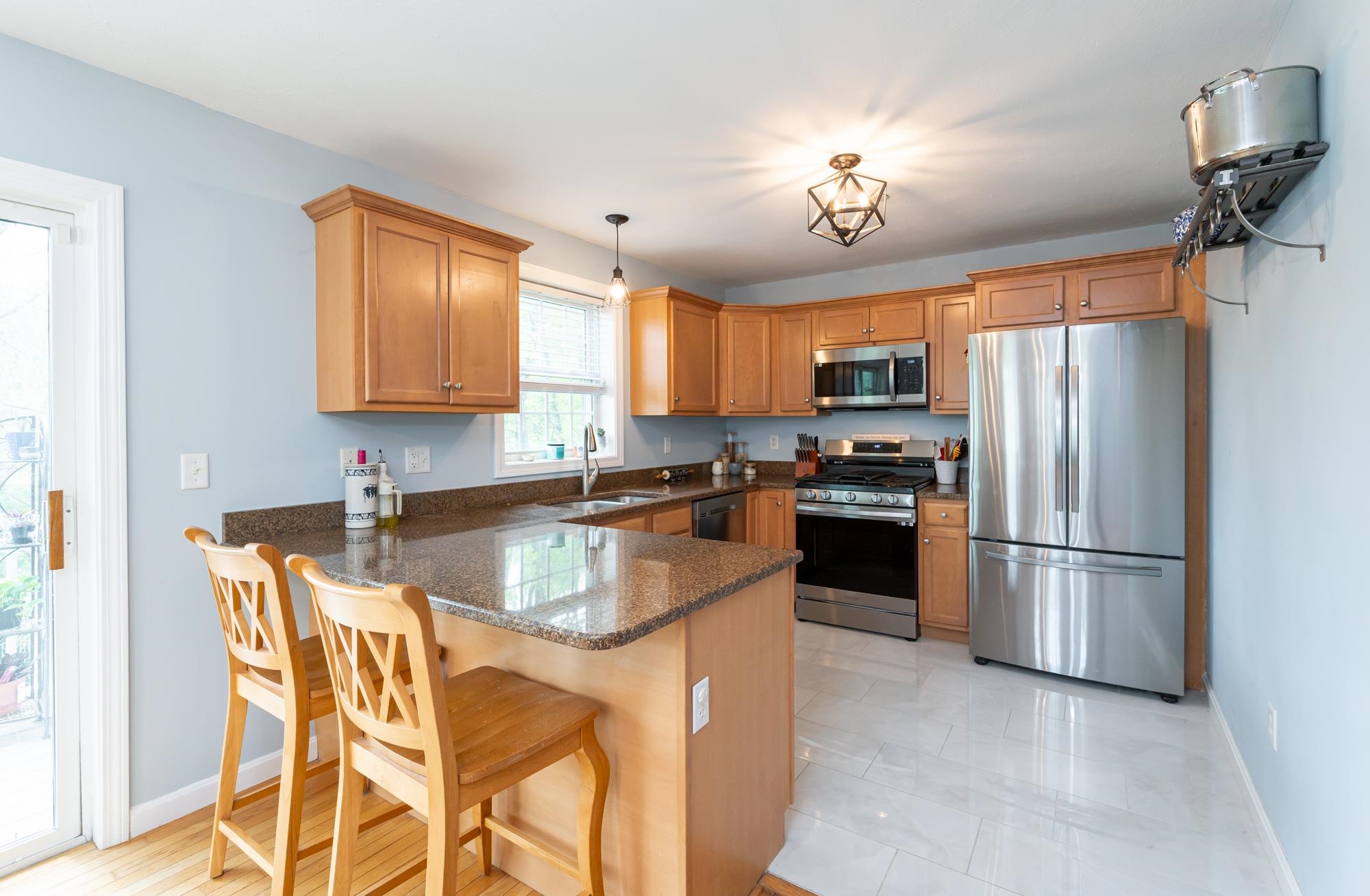 55 A Windham Road Hudson, NH 03051 - Photo 8 of 41