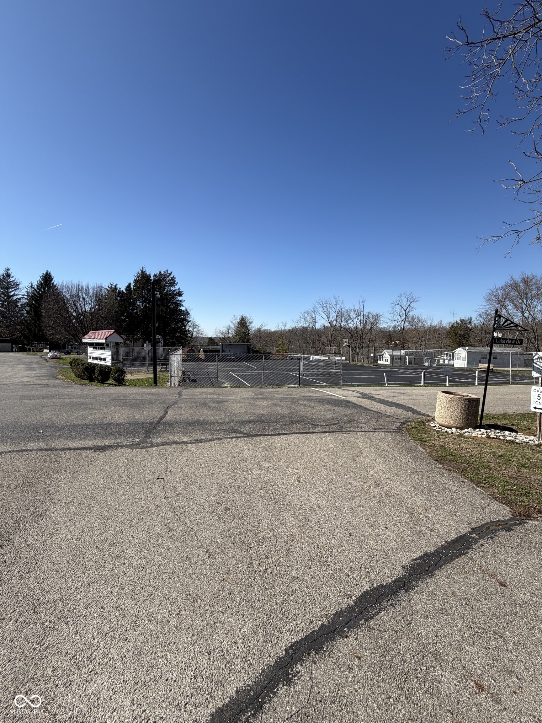 2288 West State Road Liberty, IN 47353 - Photo 7 of 23