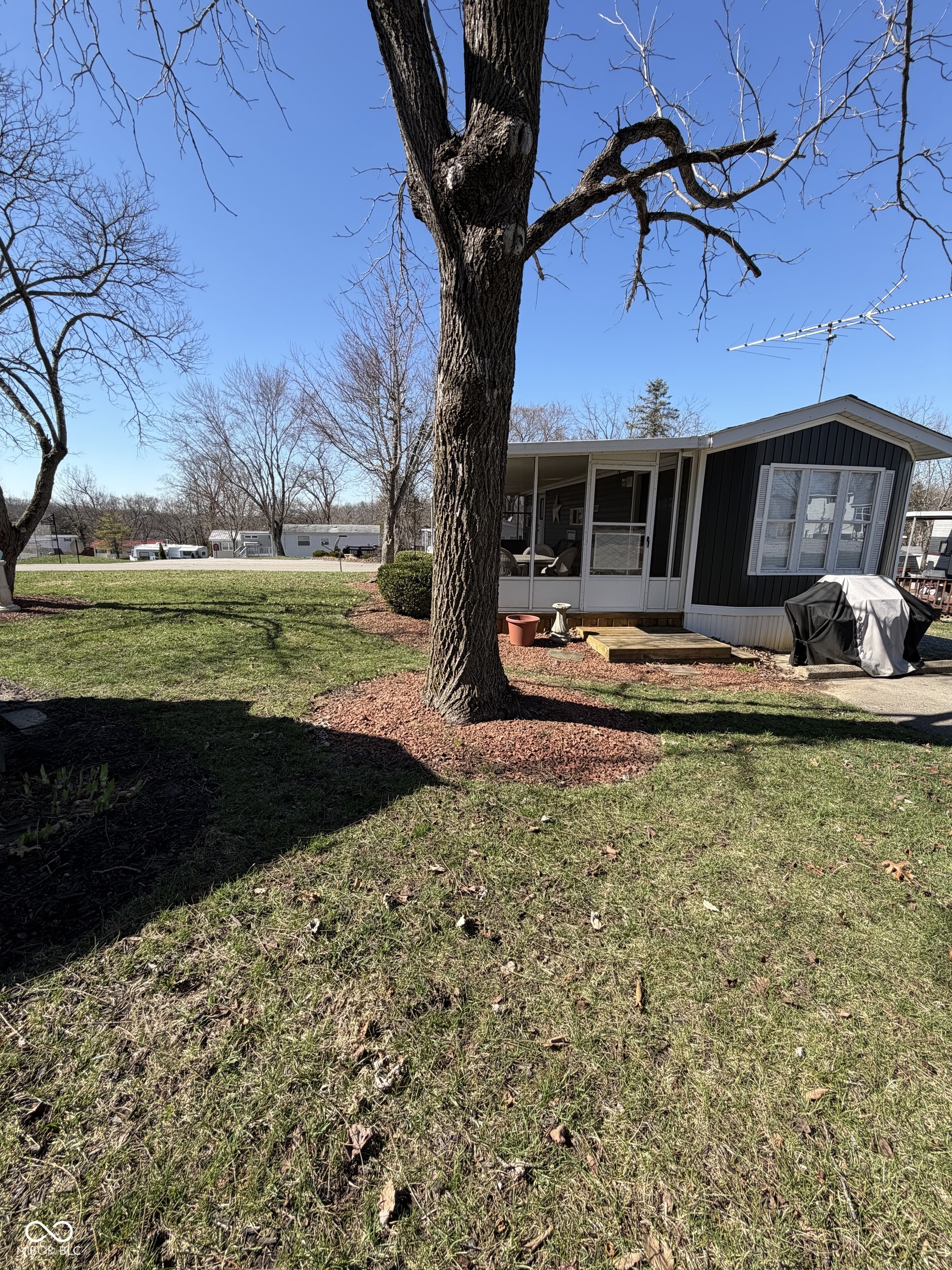 2288 West State Road Liberty, IN 47353 - Photo 9 of 23