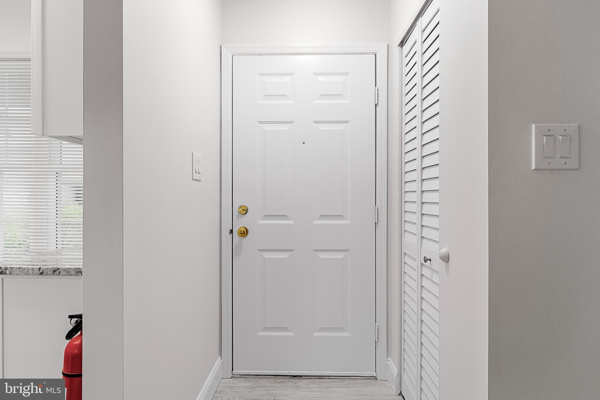 5003 A Albridge Way Mount Laurel, NJ 08054 - Photo 6 of 28 a view of front door with hallway