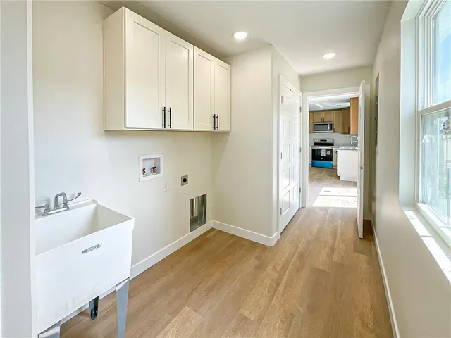 $307,500 | 706 Ivy Lane, Sedalia, MO 65301