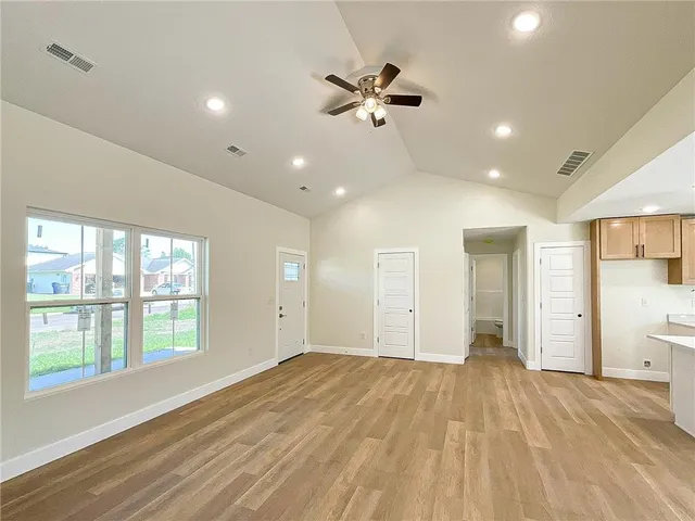 $307,500 | 706 Ivy Lane, Sedalia, MO 65301