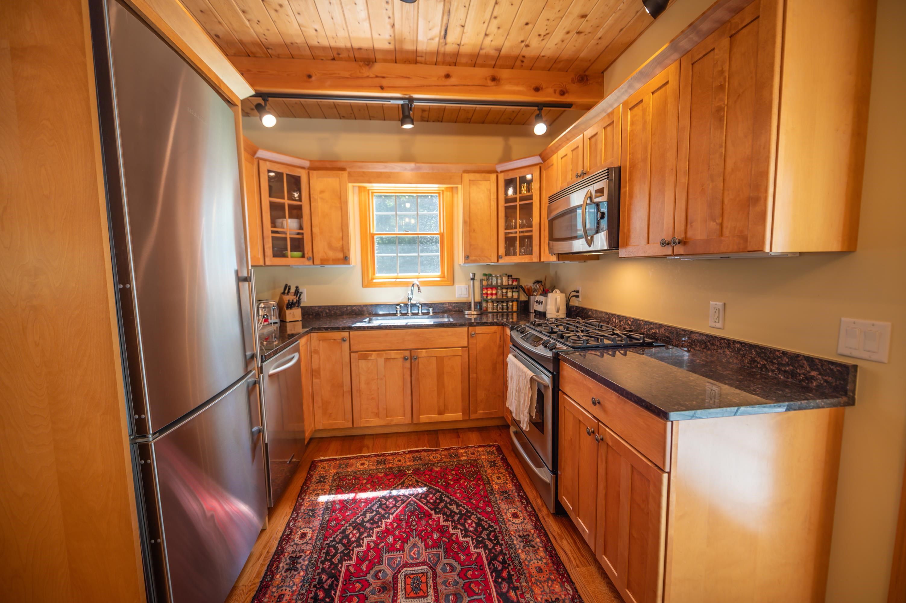 12 Three Streams Way Wilmington, VT 05363 - Photo 5 of 32