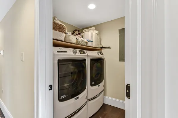 $5,000 | 58 Metropolitan Avenue, Unit 2, Boston, MA 02131