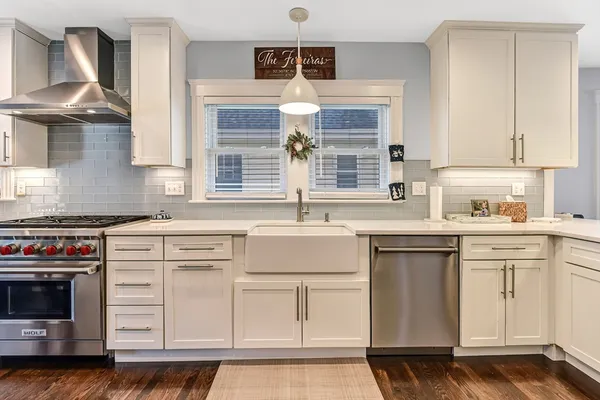 $5,000 | 58 Metropolitan Avenue, Unit 2, Boston, MA 02131