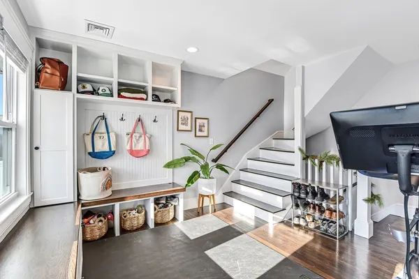 $5,000 | 58 Metropolitan Avenue, Unit 2, Boston, MA 02131