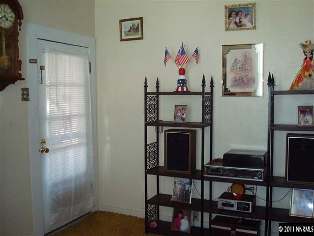 135 La Rue Avenue Reno, NV 89509 - Photo 4 of 12 a room with storage and utility