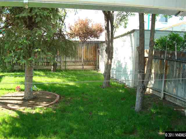135 La Rue Avenue Reno, NV 89509 - Photo 10 of 12 a view of a garden from a living room