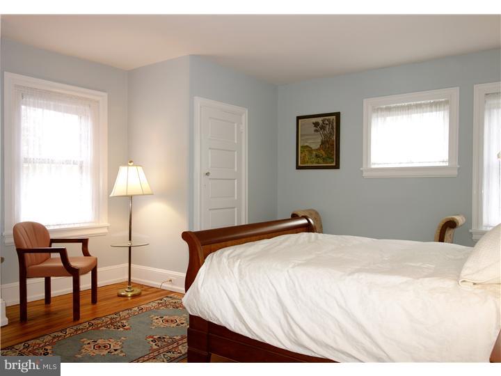 147 Pelham Road Philadelphia, PA 19119 - Photo 19 of 25 Gallery Image 19