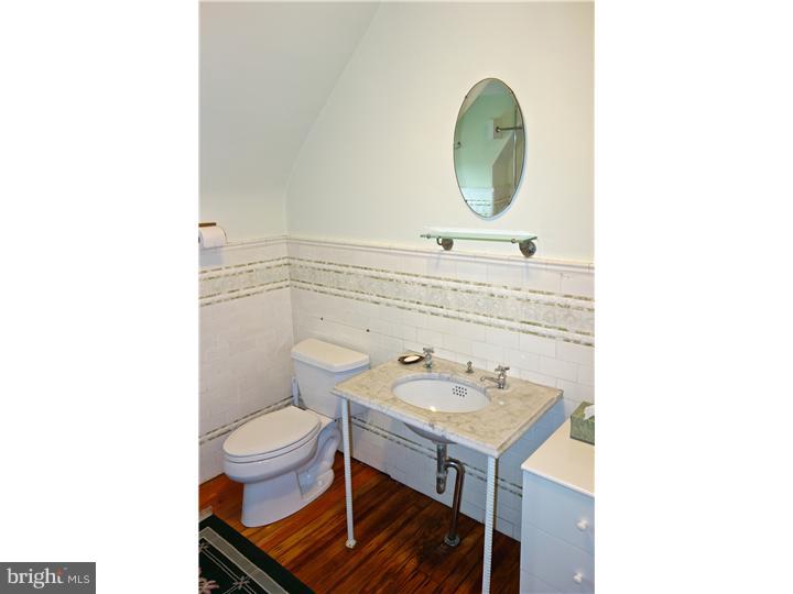 147 Pelham Road Philadelphia, PA 19119 - Photo 22 of 25 Gallery Image 22