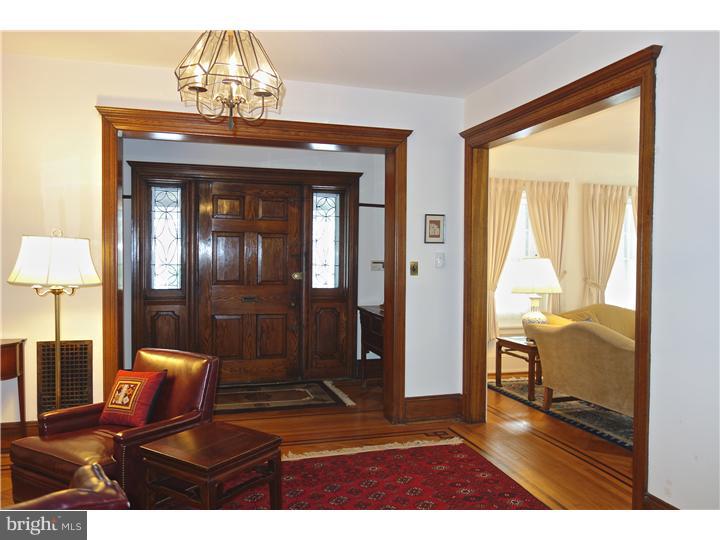 147 Pelham Road Philadelphia, PA 19119 - Photo 5 of 25 Gallery Image 5