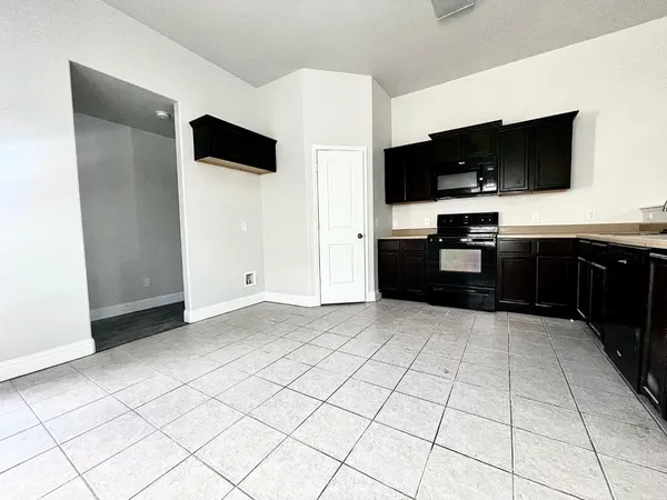 $1,595 | 5515 110th Street, Lubbock, TX 79424