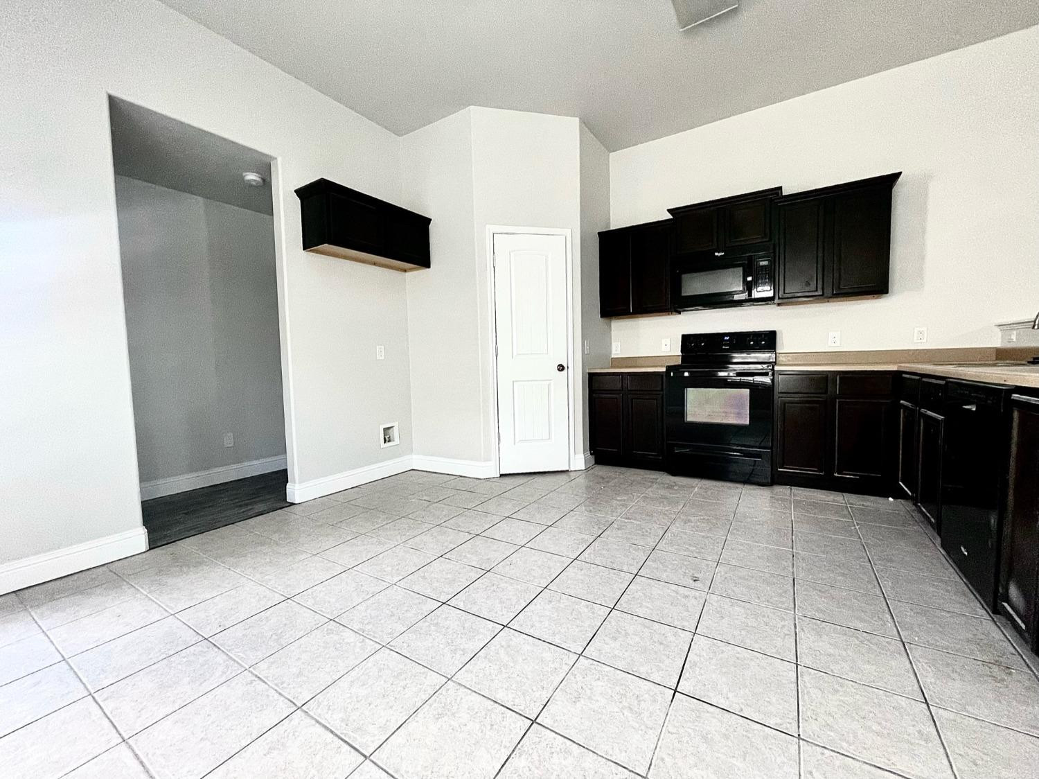 5515 110th Street Lubbock, TX 79424 - Photo 3 of 10 Photo 3