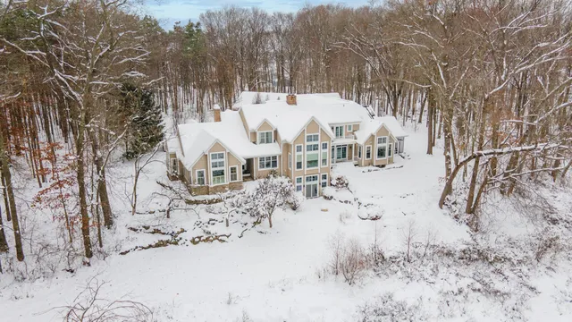 $1,700,000 | 8248 West P Avenue, Kalamazoo, MI 49009