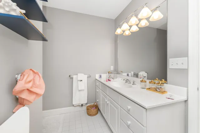 $1,700,000 | 8248 West P Avenue, Kalamazoo, MI 49009