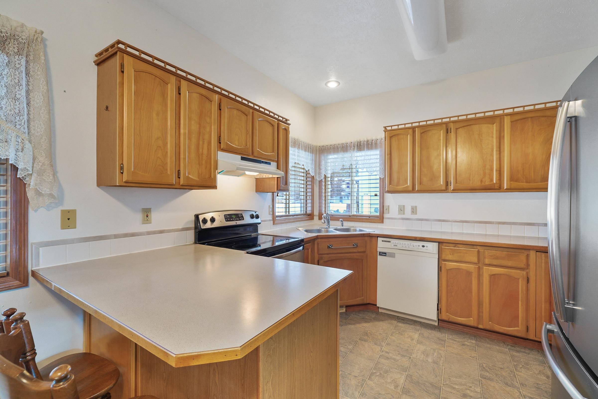 208 North Moffitt Road Spokane Valley, WA 99206 - Photo 9 of 20 Gallery Image 9