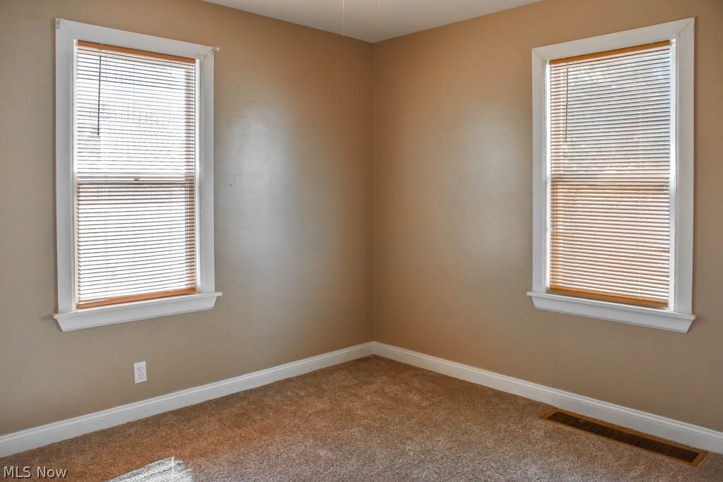 4908 Arbor Road Southwest Canton, OH 44710 - Photo 13 of 19 Bedroom 3 on the main level.