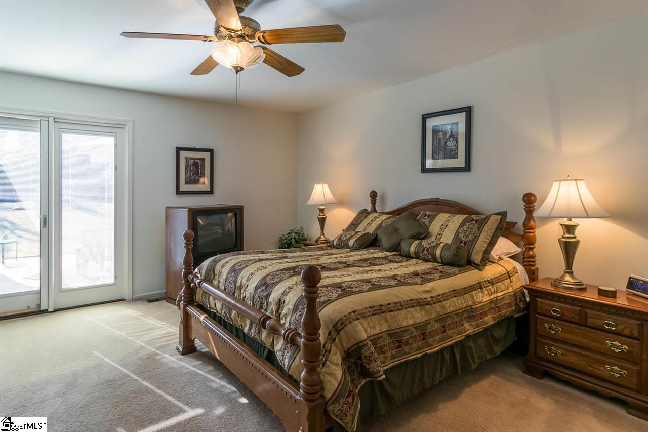 113 River Oaks Road Greer, SC 29650 - Photo 15 of 36 Gallery Image 15