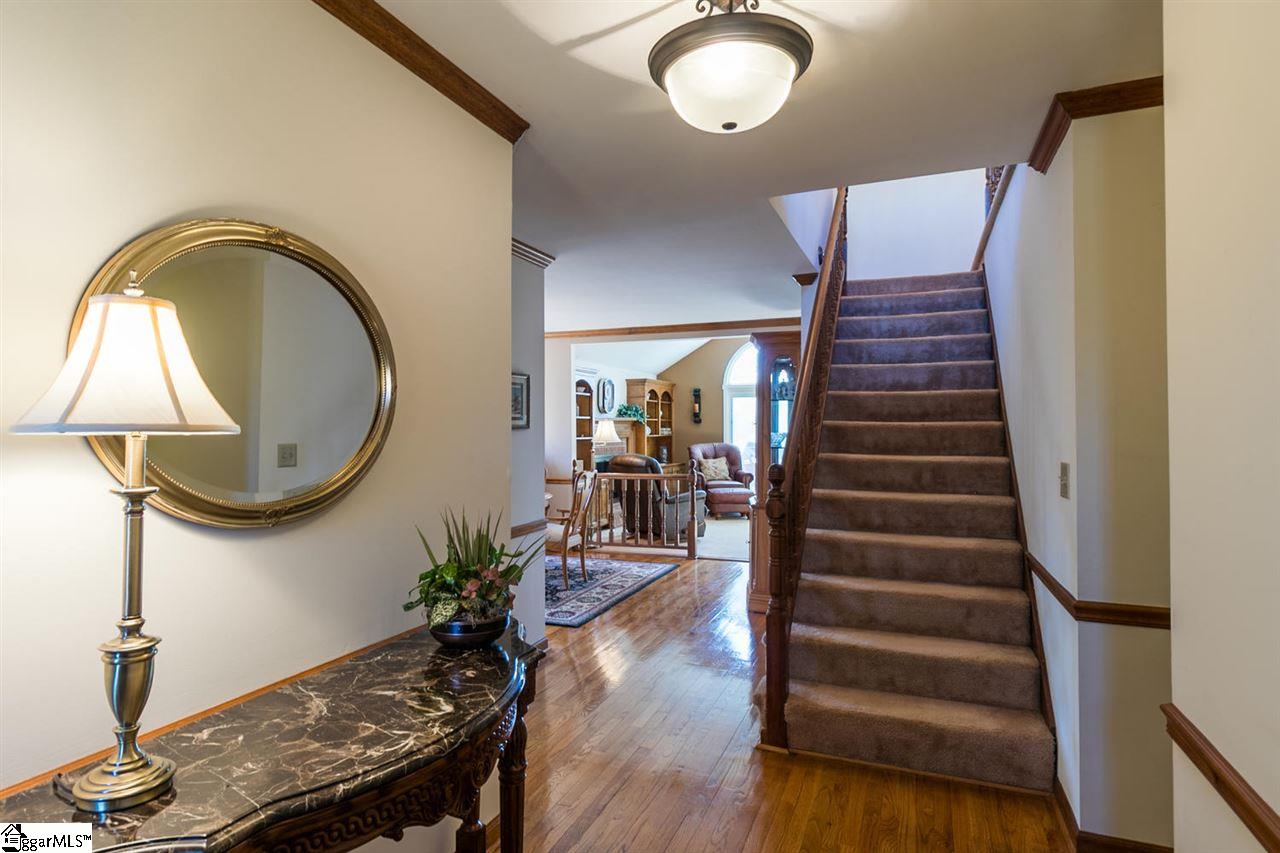 113 River Oaks Road Greer, SC 29650 - Photo 6 of 36 Gallery Image 6