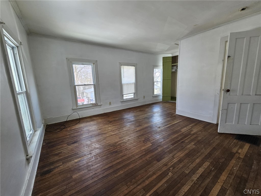 29 Butternut Street Lyons, NY 14489 - Photo 32 of 37 3rd bedroom corner view to windows.