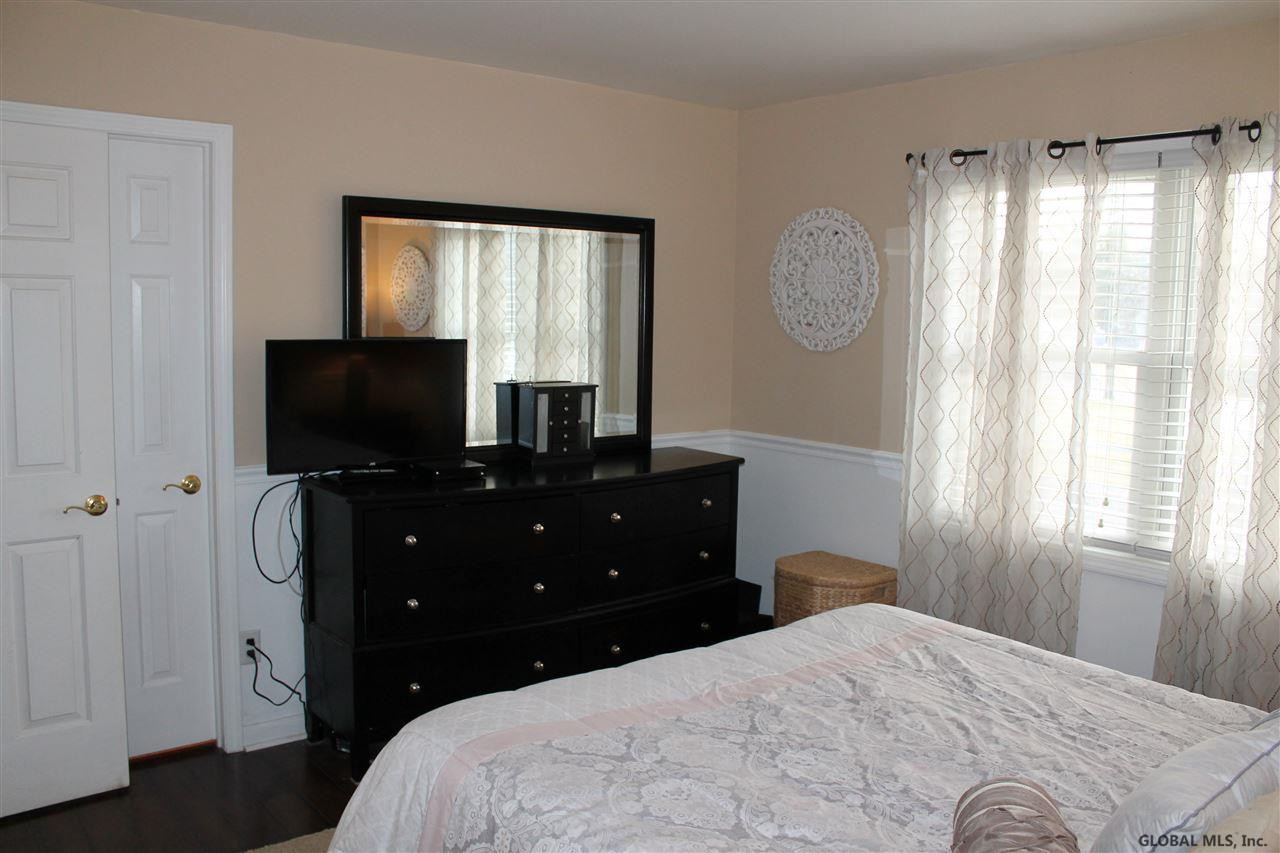 346 Consaul Road Colonie, NY 12205 - Photo 14 of 28 Photo 14
