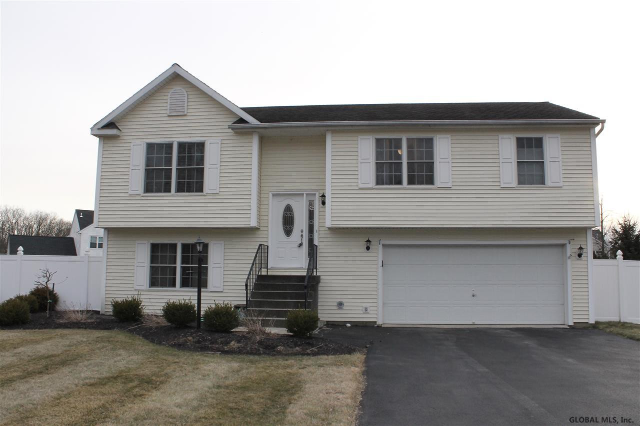 346 Consaul Road Colonie, NY 12205 - Photo 4 of 28 Photo 4