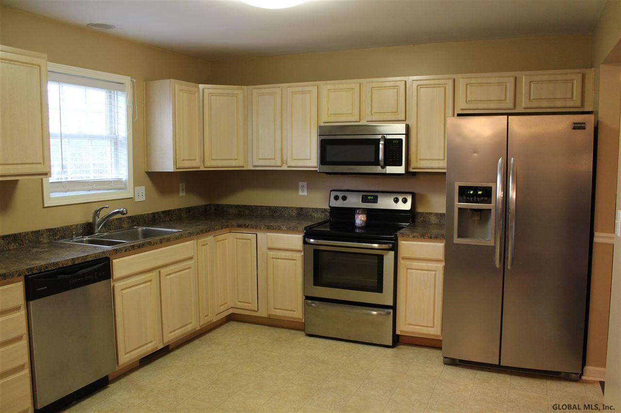 346 Consaul Road Colonie, NY 12205 - Photo 10 of 28 Photo 10