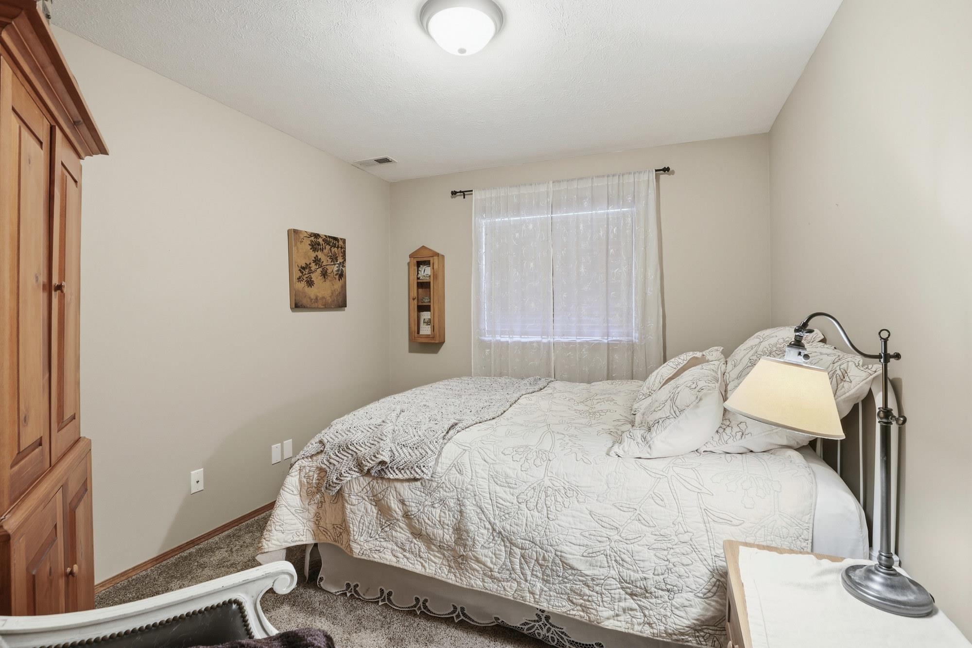 10505 South Sharon Road Spokane, WA 99223 - Photo 20 of 48