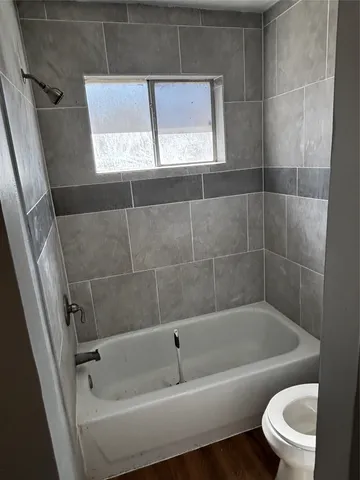 $2,400 | 10523 Permian Drive, Sugar Land, TX 77498