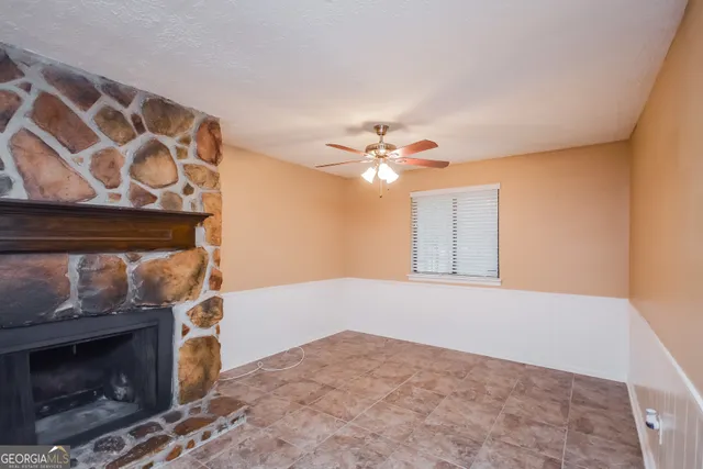 $1,865 | 1912 Singer Way, Lithonia, GA 30058