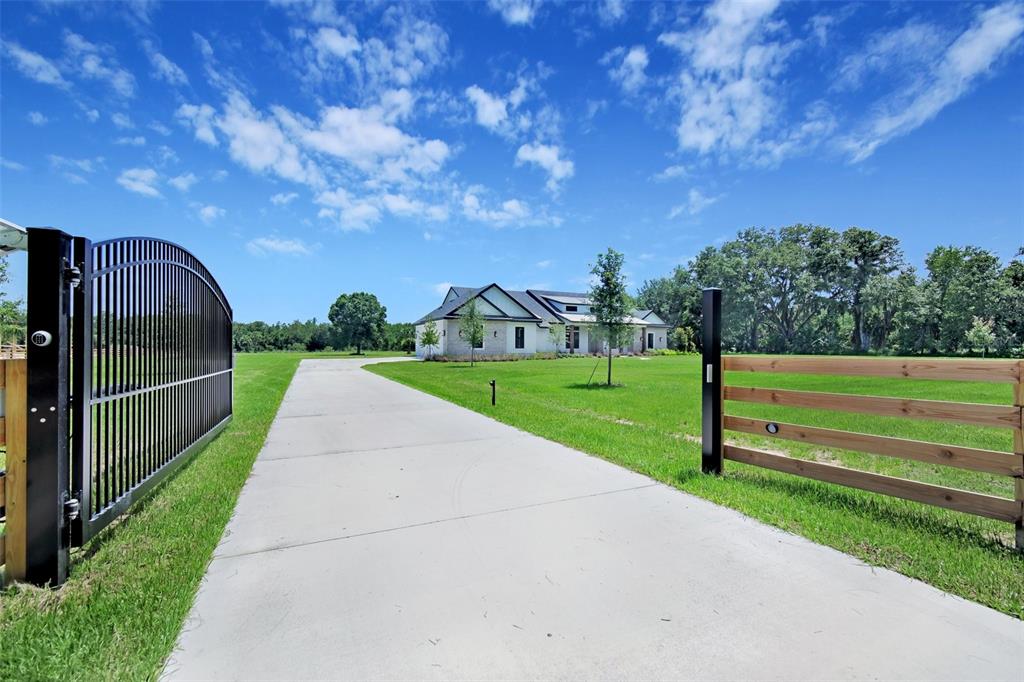 937 Old Welcome Road Lithia, FL 33547 - Photo 40 of 41 Gallery Image 40