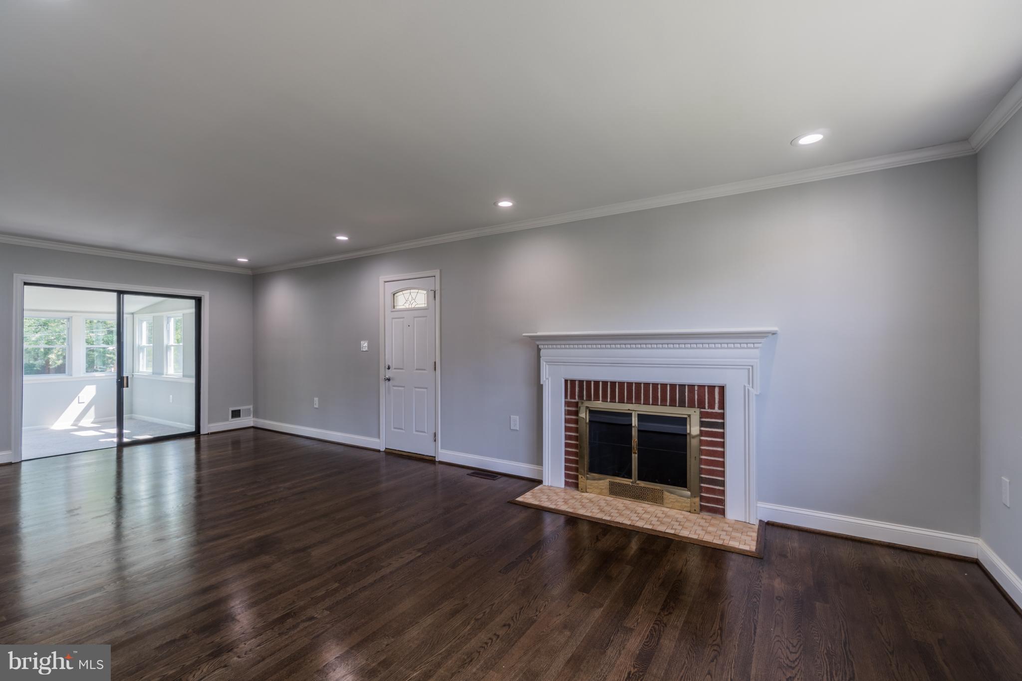 3908 Buck Creek Road Temple Hills, MD 20748 - Photo 8 of 30 Living Room