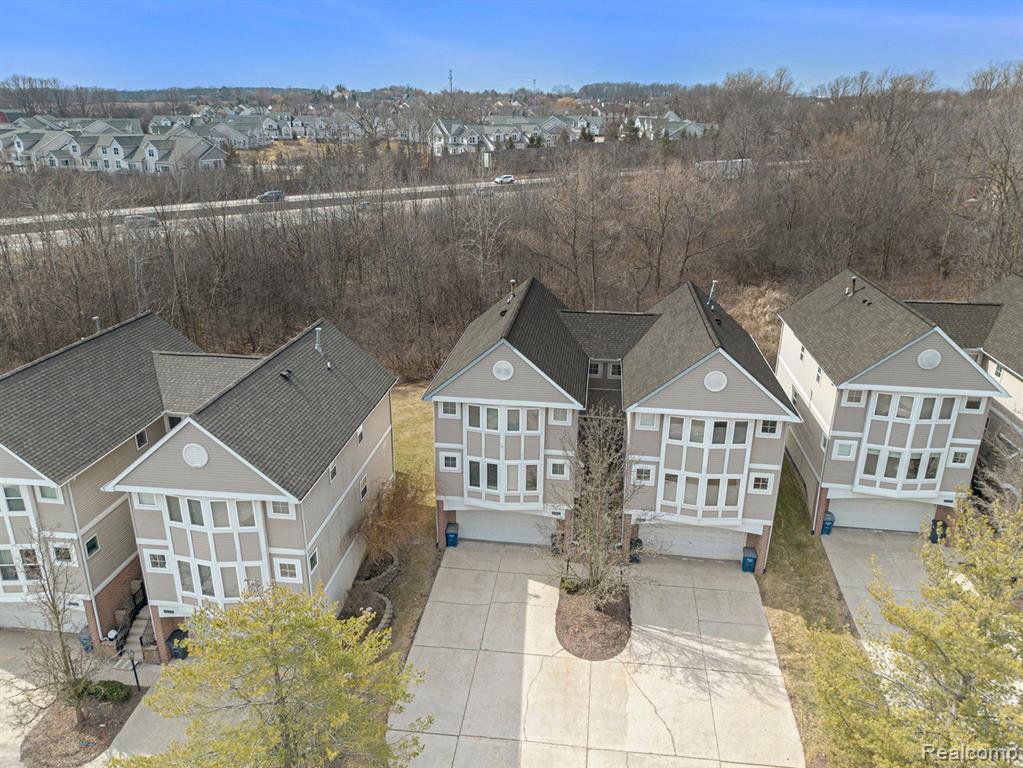 1740 South Maple Road Ann Arbor, MI 48103 - Photo 11 of 34